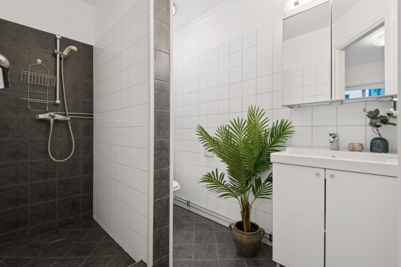Nordic Host - City Center 2 Bed / 2 Bath - Skippergata - 3 Minutes From Station Oslo Exterior photo